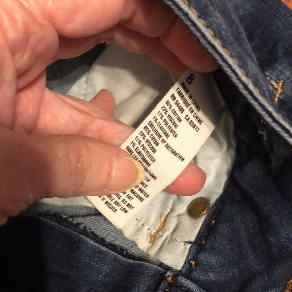 American Eagle Outfitters Distressed Shorts - Picture 3 of 5